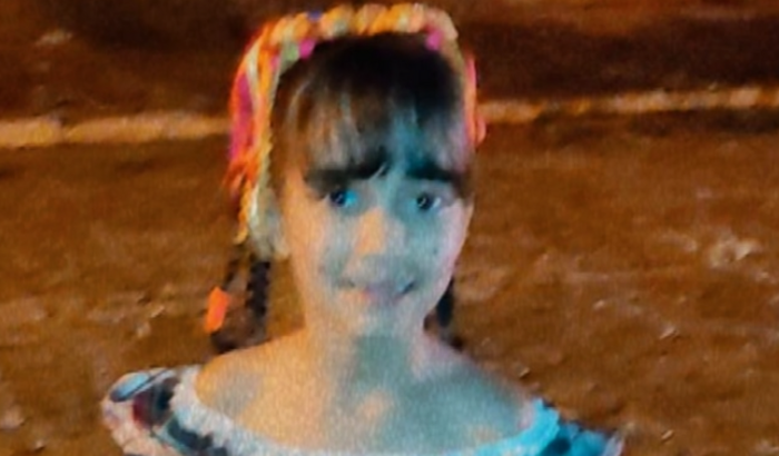 Pagar todas as mensalidades atrasadas escolar da minha filha, fazer a matrícula, e comprar o materiall.iml
