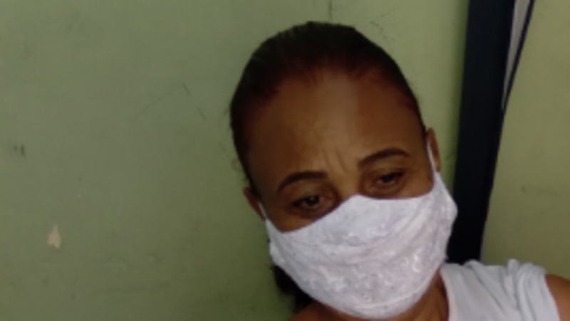 Preciso de dinheiro para ver minha mãe, faz 14 anos que não vejo ela