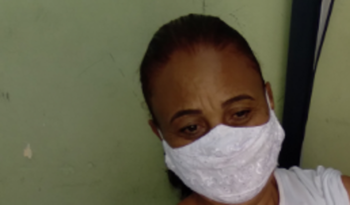 Preciso de dinheiro para ver minha mãe, faz 14 anos que não vejo ela