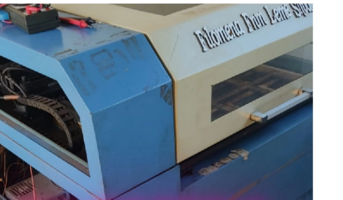 Ajude a Filomena ( nossa máquina de corte a laser)