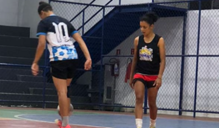 Cirurgia do joelho LCA. Karine e Carol 