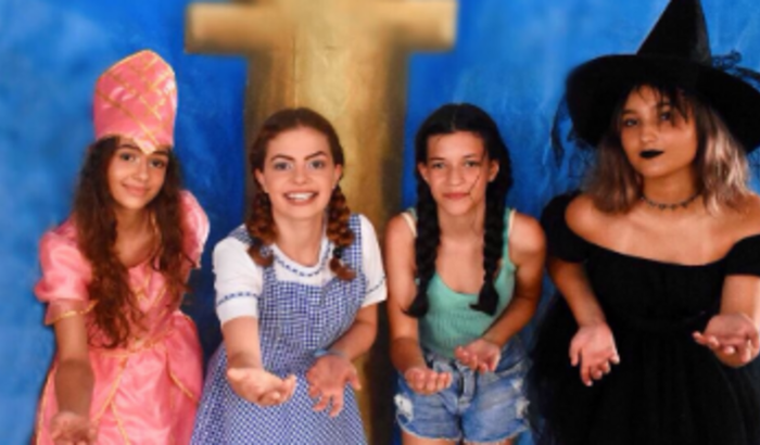 Espetáculo teatral Mágico de Oz