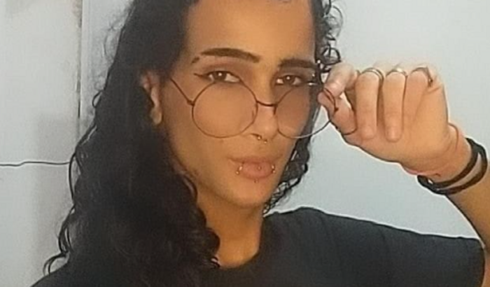 S.o.s expulsa de casa com 16 anos e tô sozinha sem rumo