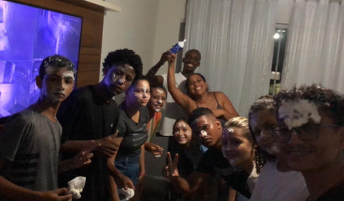 Retiro dos jovens da igreja chama do amor 