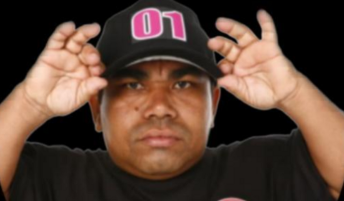 Ajuda ao "Anão" Natiel 01 do Show do Tom !