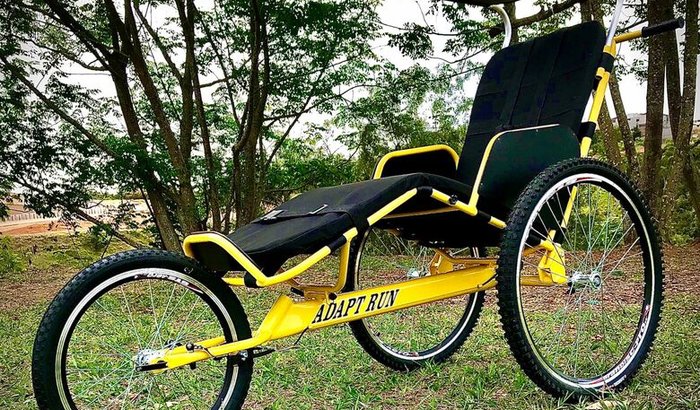 Mãe busca para  filho um triciclo adaptado para continuarem praticando corrida de rua na categoria PCD 🧑‍🦽🏃🏽‍♀️