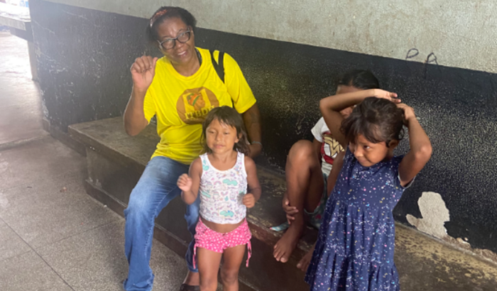 Ajuda aos Indígenas warao da Venezuela que está em Nova Iguaçu. 