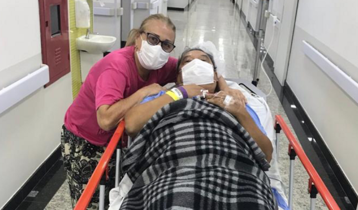 Ajuda para conclusão de pagamento pós cirurgia (hospital e equipe médica)