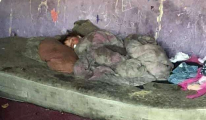 Menina Valentina com Diabetes , estado de extrema miséria