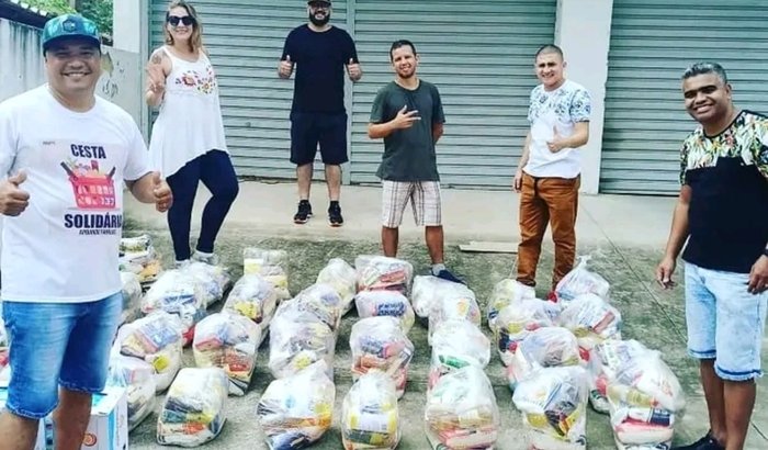 Ajudar pessoas carentes 