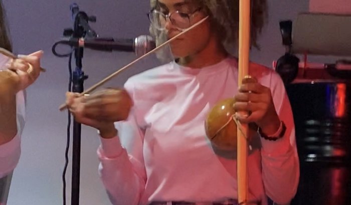 Ajude nas despesas da Atleta Dendê para uma viagem 