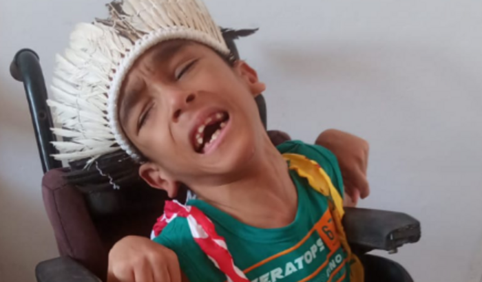 Quero comprar uma cadeira de roda para o meu filho