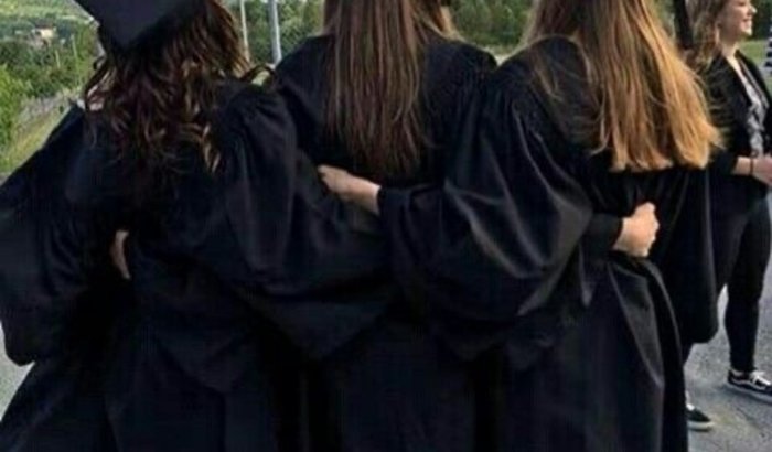 ajuda para conseguimos nossa formatura 