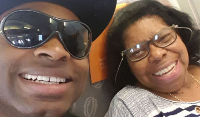 ANIVER DO WILSON, CELULAR DE PRESENTE.