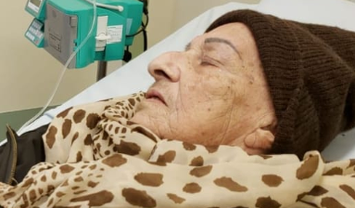Todas pela Dna Filinha _ pelo dia que o Cancer será só um Signo