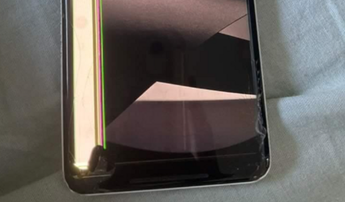 Celular novo para o Baby