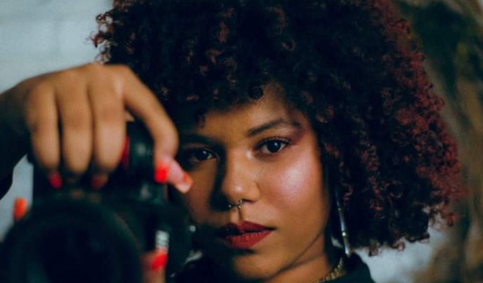 Compra de uma câmera nova para continuar trabalhando 