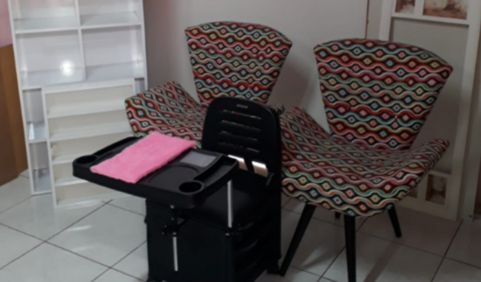 PRECISO COMPRAR MATERIAL PARA MONTAR MEU ESPAÇO  ESMALTERIA 