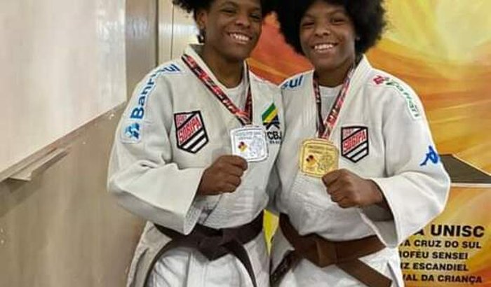 Ajude as atletas  ketelly e krishna da rosa