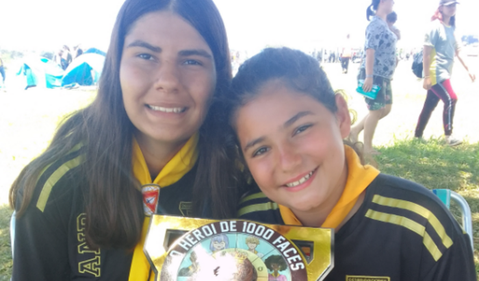 Desbravadoras no CAMPORI 