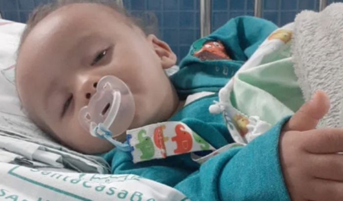 Ação solidária para Cirurgia do intestino de Samuel