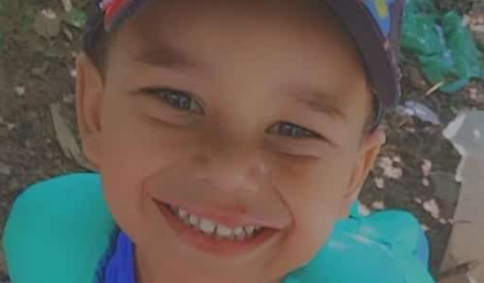 Preciso voltar pro casa e pro meu BB de 3 aninhos😭