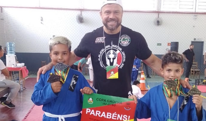 Ajude os futuros campeões Asmbjj Enoque e Henrique