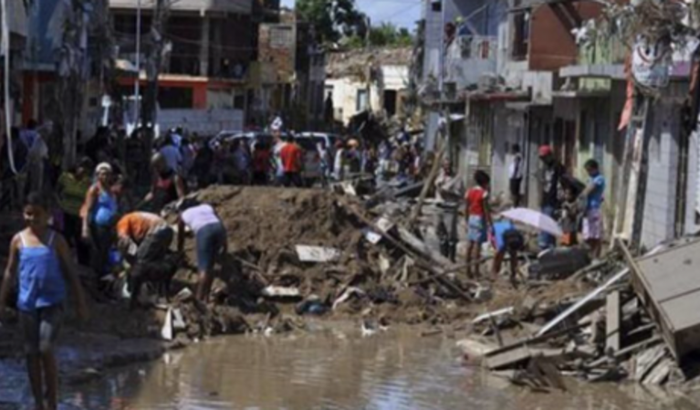 "Faça a diferença nesta Páscoa: Ajude as Vítimas de Enchentes a terem uma celebração especial"