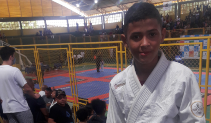 Bruno Jr atleta de jiu-jtsu
