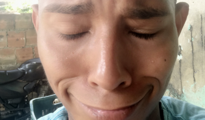 Ajuda compra merda do tel