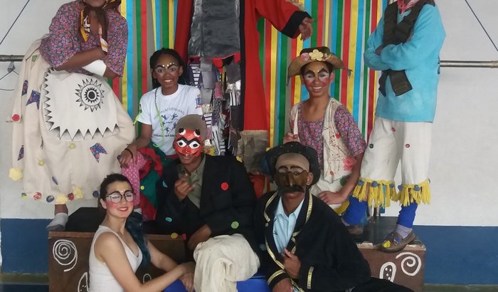 O bicho que ajudou o homem no Festival Internacional de Teatro
