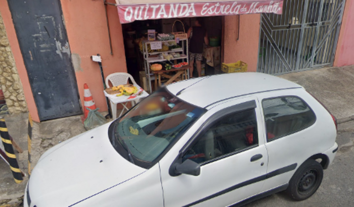 Um novo carro para a família Silva.