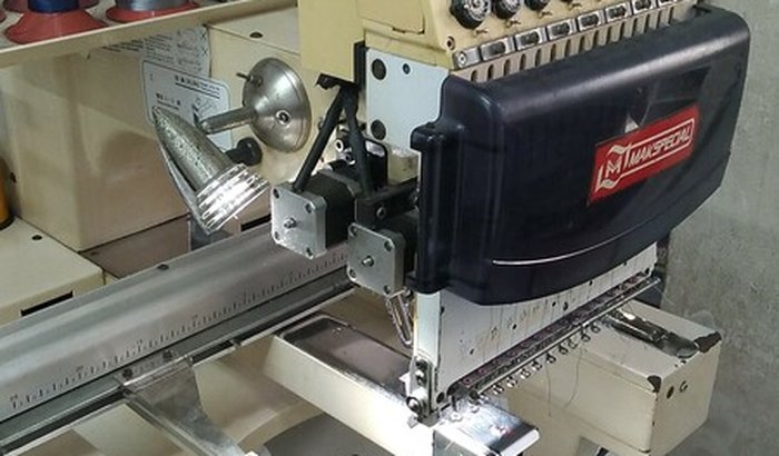 EDUARDO SANTOS AJUDA PRA COMPRAR UMA MÁQUINA DE BORDAR