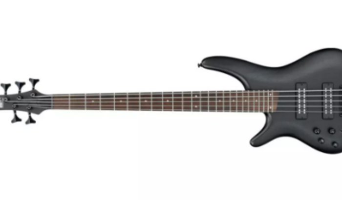 Baixo novo de aniversario