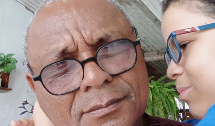 Todos Por Roseval e Seu Filhinho Autista.