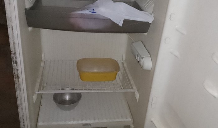 Ajuda a compra alimentação pra casa to sem quase sem nada em casa 