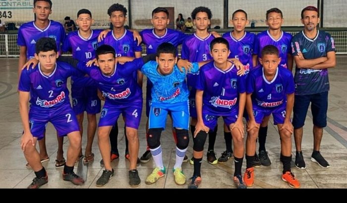 Ajuda Pará escolinha de futebol Paris FC atm Comprar uniforme feminino 