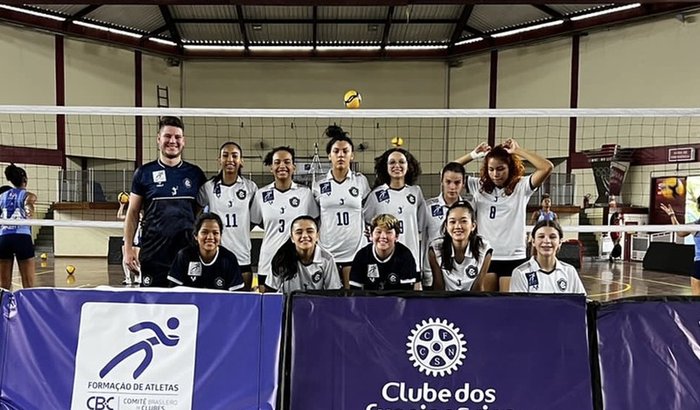 vakinha da equipe de volei feminina do clube do remo 