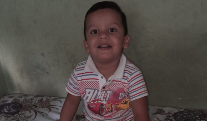 Ajuda na cirurgia do pequeno Levi