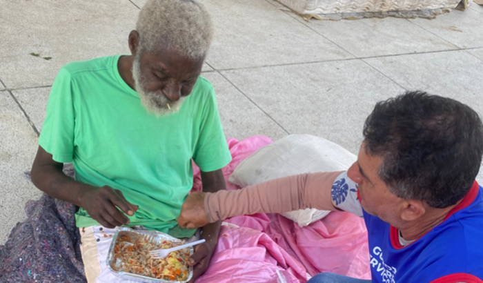 Projeto em prol de alimentar os necessitados de rua em Caruaru.