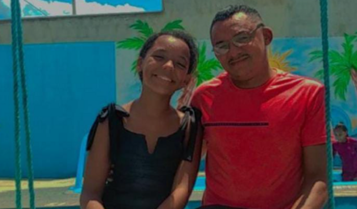 AJUDA PRA COMPRAR UMA CADEIRA DE RODAS E DE BANHO!