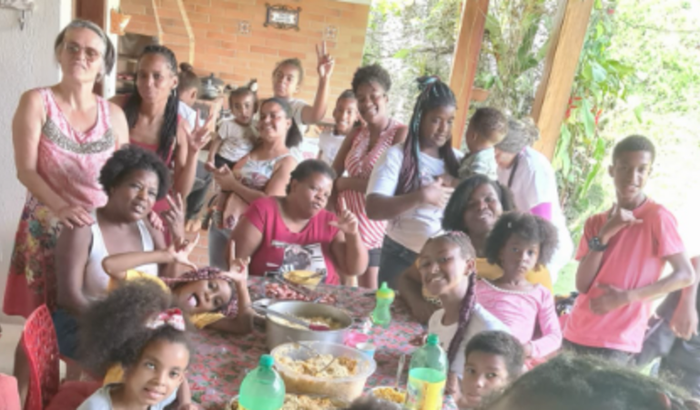 Ajude a Casa do caminho a pagar as contas no mês de abril