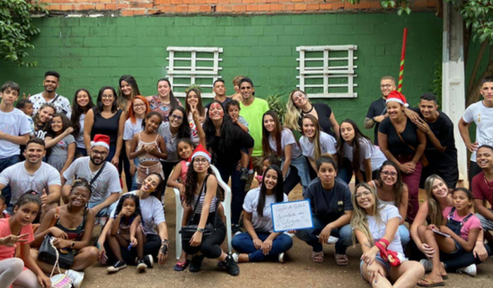 Doação Material escolar para SAICA