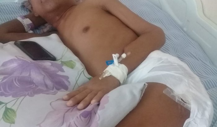 Ajuda para comprar cadeira de rodas e continuar o tratamento