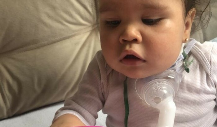 Ajuda no tratamento da nossa pequena sofia