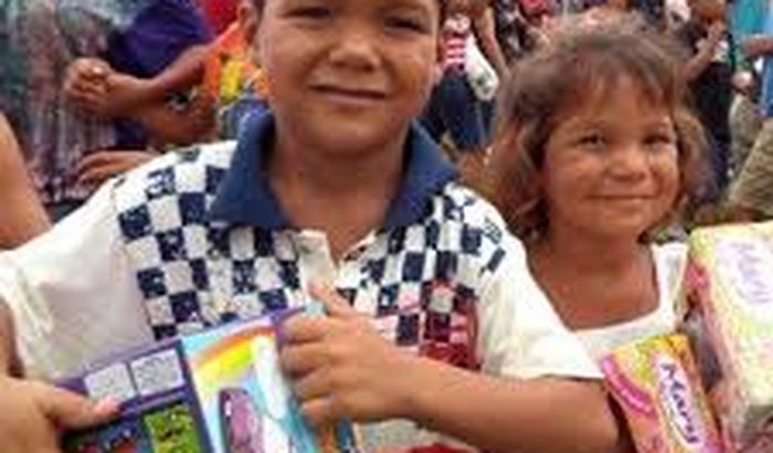 AJUDE A REALIZARMOS A FESTA DAS CRIANÇAS CARENTES