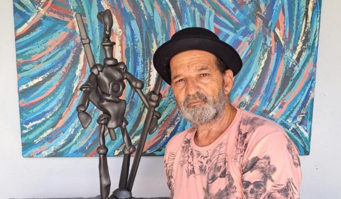 Singularidade de Fabio Vidotti, 50 anos de carreira.