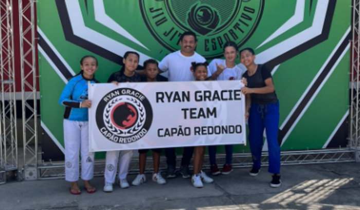 Ajude nossas crianças a se tornarem campeãs 