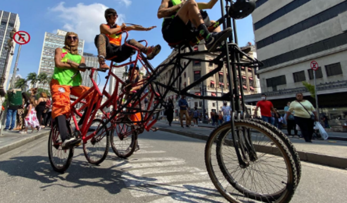 CONSTRUÇÃO DE MONSTER BIKE (BICICLETA GIGANTE)