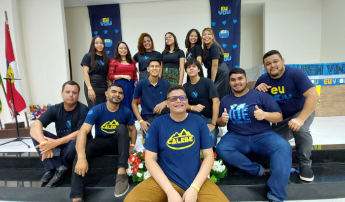 Ajude-nos a compra  nossos equipamento vocalseven_7 para levar o evangelho através da música .